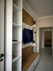 Kejdi Golem Central Apartment