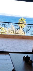 Endless blue apartment kassandra