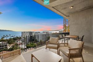 Oceana Bucerias in Golden Zone - Near Beach with Rooftop Views