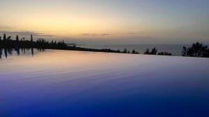 La Baie de Leo, Metline , Infinity Pool, Sauna & Spa