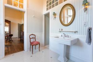 Le Logis dEquilly