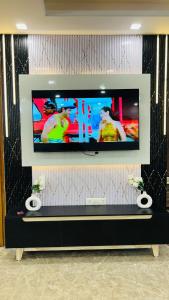 Luxurious House in Dwarka near Airport