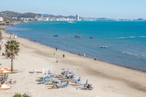 207 Blue Line Beachfront