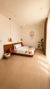Seaview Rooftop Private 2BR Pool Villa - 3 Minutes Walk to Seseh Beach