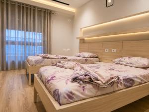 Azure Breeze Apartment