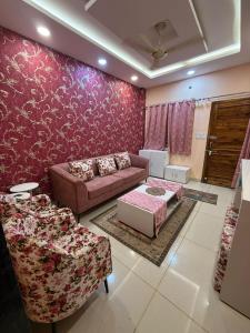 House of Nini