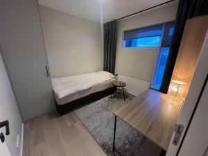 Modern Apt near KEF Airport Quiet Area