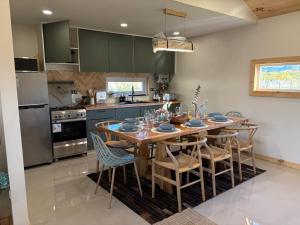 Refugio Patagonico - Cabaña Premium para 8 Personas, 3 Baños - Coyhaique