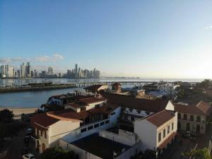 Lumière Luxury Penthouse by AcoModo Casco Viejo