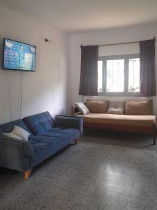 Casa con jardín y vista al cerro en Portezuelo Salta