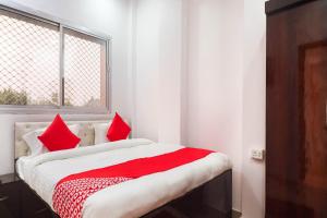 Hotel O M. S. Grand