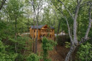 Tucked Away Cabin