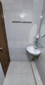 Cebu City Cabahug Simple Living One Oasis Studio