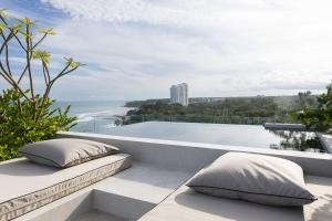 The Palms Penthouse by AcoModo Punta Caelo