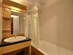 Appartement charmant avec parking - 45 pers., vue pistes - FR-1-455-293