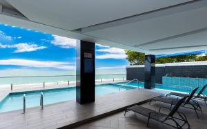 The Farallon Beach Condo by AcoModo