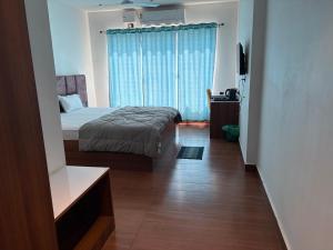 Radheshyam hotel