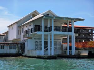 Casa del Mar-Ocean Front Bali House-Best Location