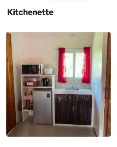Laramar Hillside Studio Cabin for 2