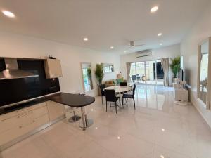 View Talay Villas - Luxury, 2 Bedroom - private pool villa, 500m from Jomtien beach - VTV 160