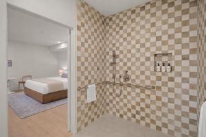 Bella Notte, a ZenStay Hotel