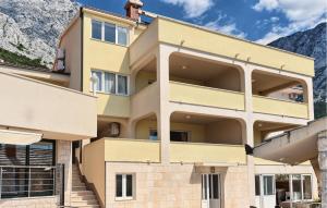 1 Bedroom Awesome Apartment In Bast