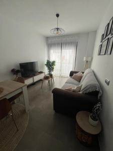 Centrally located apartment with free parking