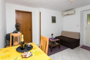 Hrvoje Place Apartments