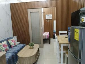 Shore Seaview Blvd Staycation Room