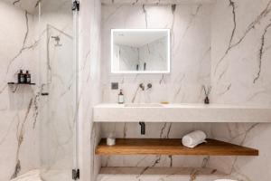 RIRIKA Beach Living, New Seaside Apartments in Plakias