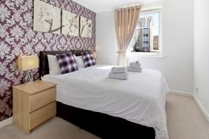 Thistle Apartments - Kings Apartment