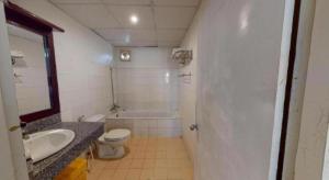 Thang Muoi Hotel