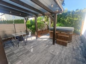 Apartament Chyża , jacuzzi , taras , parking