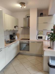 Apartment Robbie near Lapad beach