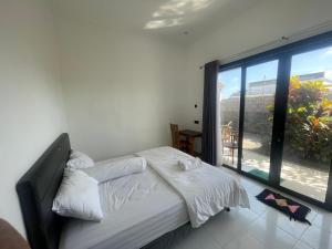 Orange Guest House room 1