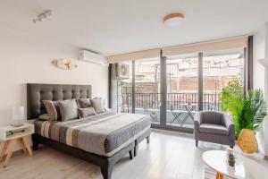 Departamento Suite moderno con ubicación privilegiada en el centro de Santiago, cercano a Palacio De La Moneda y lugares turísticos de la ciudad CON AIRE ACONDICIONADO