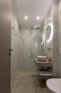 Corfelia Seaview Suites