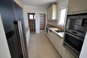 Villa Nido - private villa - pool & BBQ - sleeps 8