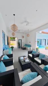 LVIS Pool Villa