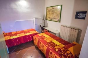 Spacious 2BR with 2 Ensuite Baths in Florence