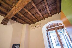 Spacious 2BR with 2 Ensuite Baths in Florence
