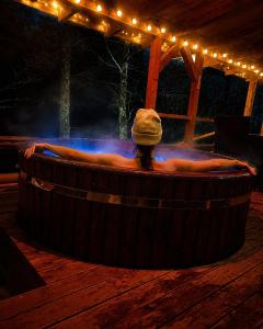 Guest House Jugland with Private Sauna Hot Tub and River Access Near Riga