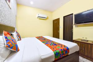 FabHotel Kirara