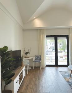 Lustica Bay Studio - Centrale Area