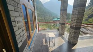 Formosa Cafe & Stays