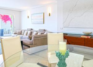 Monteros Palm Beach with garden and BBQ