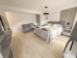 The Spot Studio Apartments