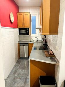 Charming Stay in Barcelona Near Las Ramblas