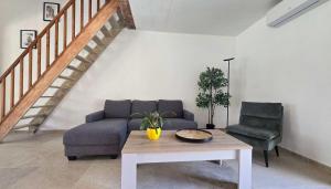 Maison 3 ch et jardin à lisle sur la sorgue près de la rivière