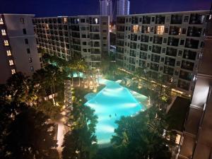 Luxury pool LA C by TST D8
